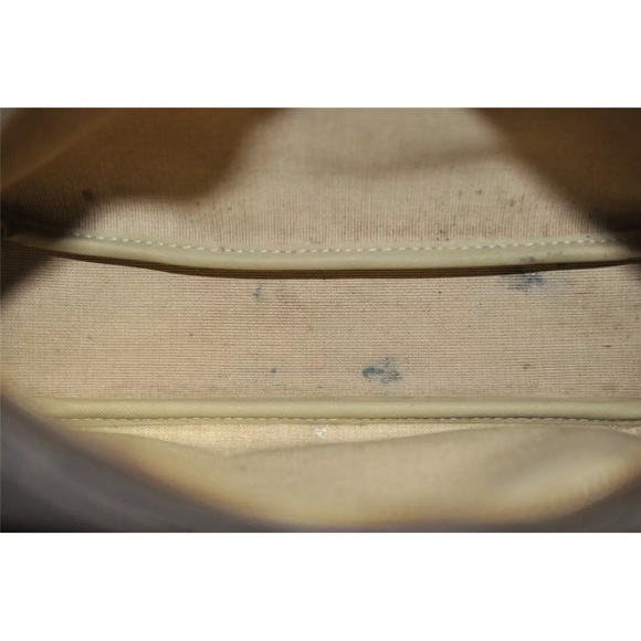 Louis Vuitton Reporter PM Monogram Crossbody Bag - Picture 13 of 16